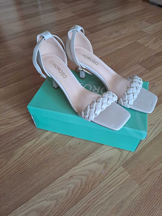 Дамски елегантни сандали