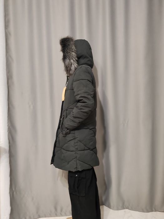 Куртка зимняя новая