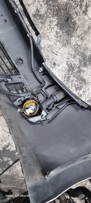 Бампер гольф 6 в хорошем состоянии