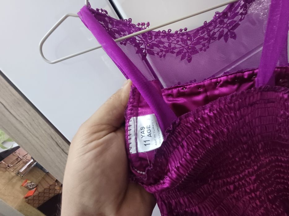 Rochie de  ocazie D-soare 10-12 ani!