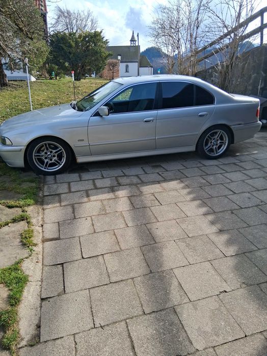 Bmw e39 520i 2001
