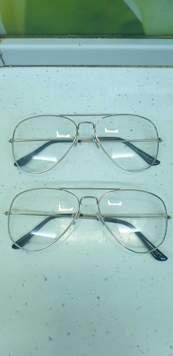 Слънчеви очила много