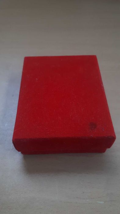 Часовник JXS в кутийка