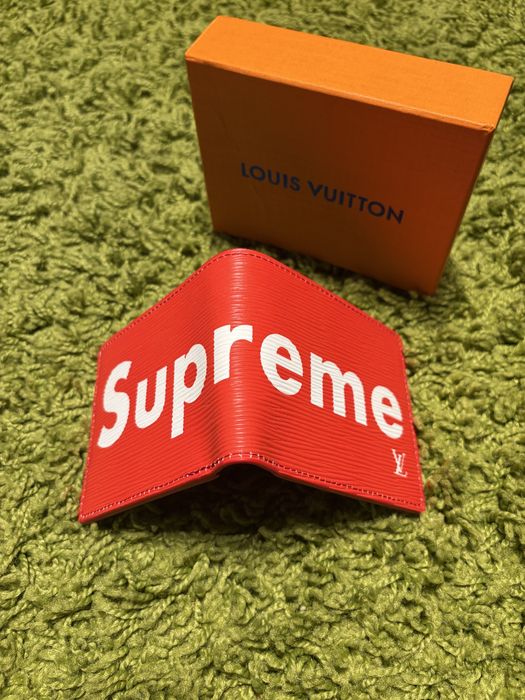 Vand portofel Louis Vuitton X Supreme