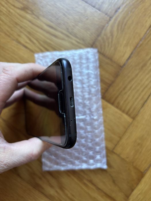 Samsung Galaxy J5 din 2017 de 16 Gb Dual Black