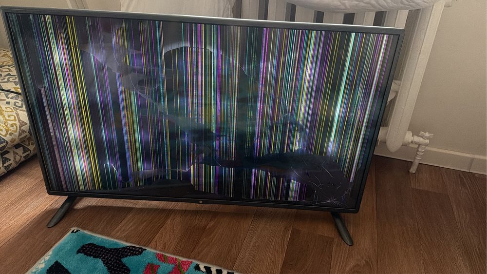 Продам телевизор