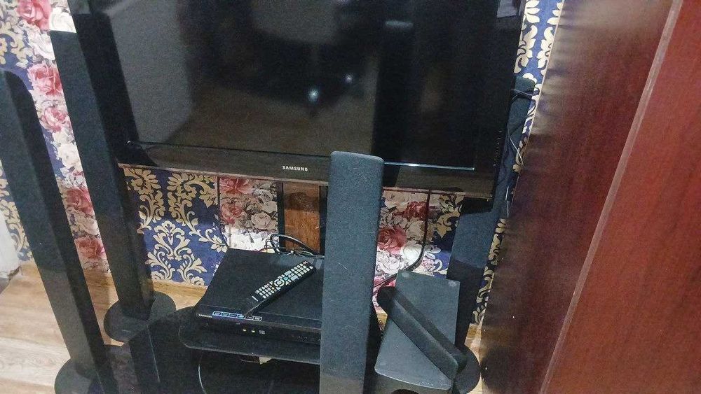 Домашний кинотеатр Samsung 42