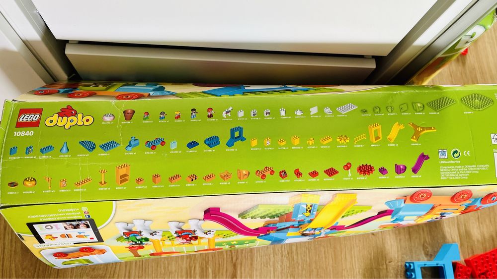 Lego Duplo mare Parc de Distractii Cod 10840 -106 piese