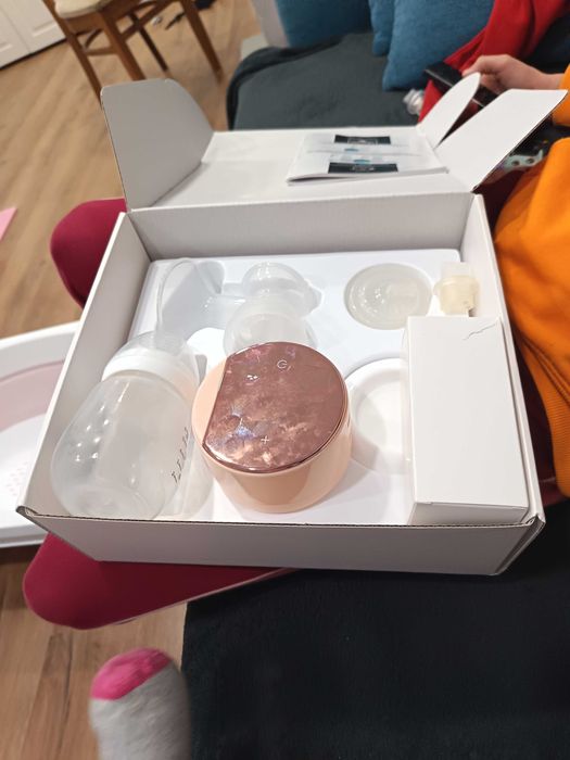 Електрическа помпа за кърма lorelli daily comfort