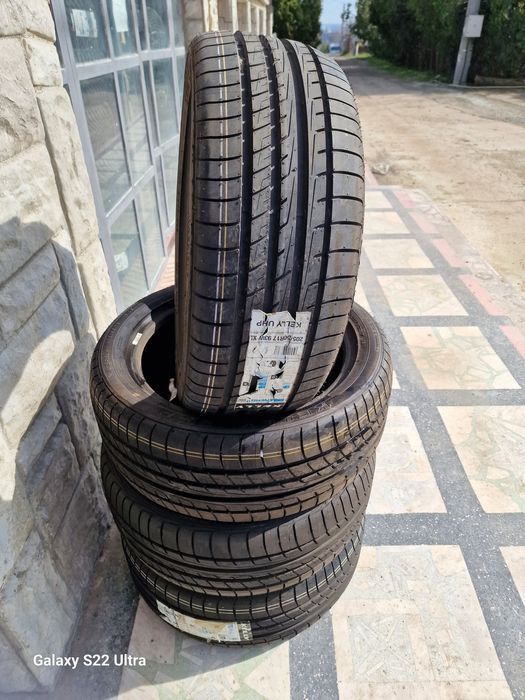 205 50 17 Kelly by Goid year Made in France Замъка Ямбол