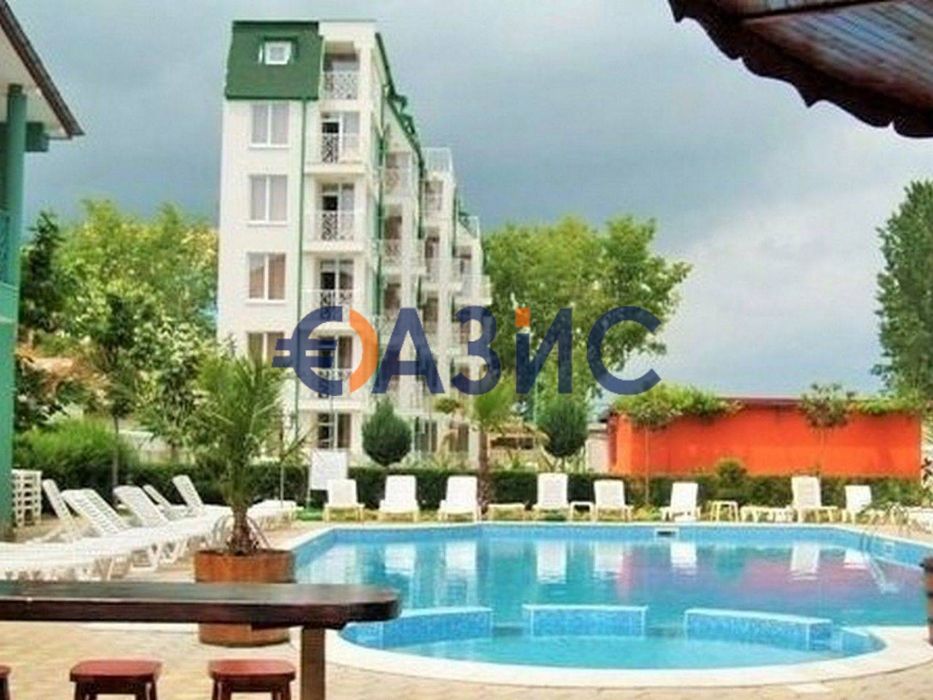 Продава се Едностаен апартамент в к.к. Слънчев бряг - 35 кв.м за 1400 €/кв.м - Снимка #12