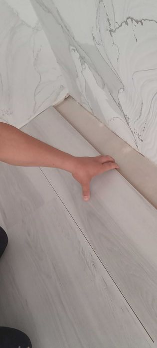 ламинат, гипсокартон, линолеум, кафель, обой, плинтус, услуги мастер.