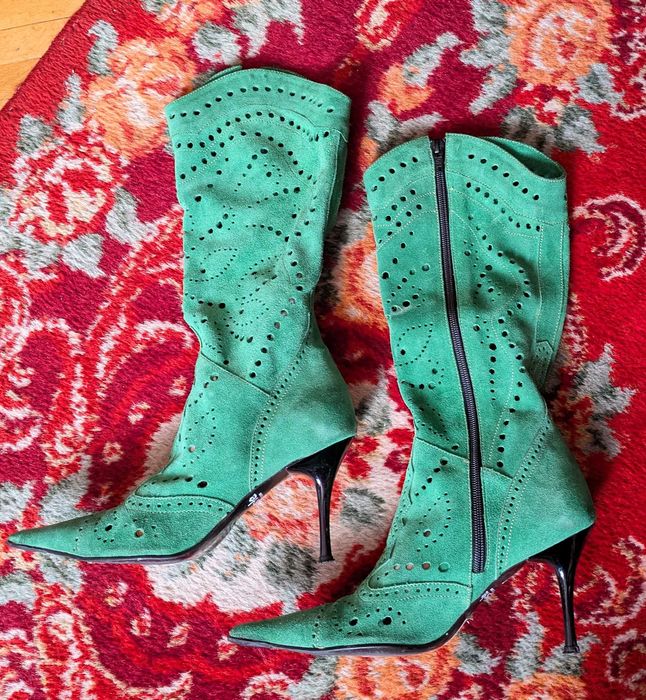 Cizme Elegante de Vară din Piele Întoarsă Verzi cu Decupaje Laser