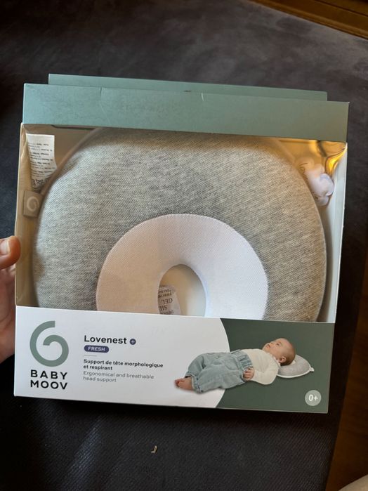 Анатомична възглавница за новородено Baby Moov