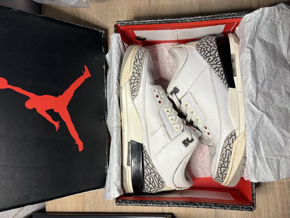 Air Jordan 3 white