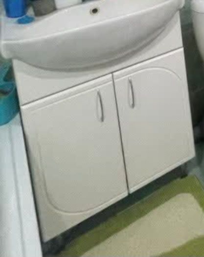 Продам тумбу под раковину