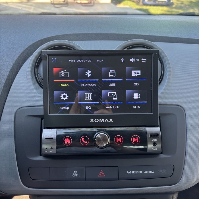 Navigație Auto 1 DIN XOMAX XM-V762 - Ecran Rabatabil 7", Bluetooth, USB, AUX & Cameră Marșarier