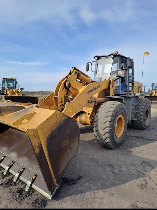 Услуги Погрузчиков,  Бульдозер!