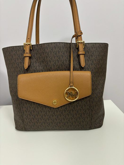 Продаю сумку Michael kors оригинал