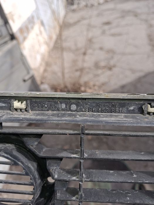 Ауди 100 С4 оригинал решётка радиатора