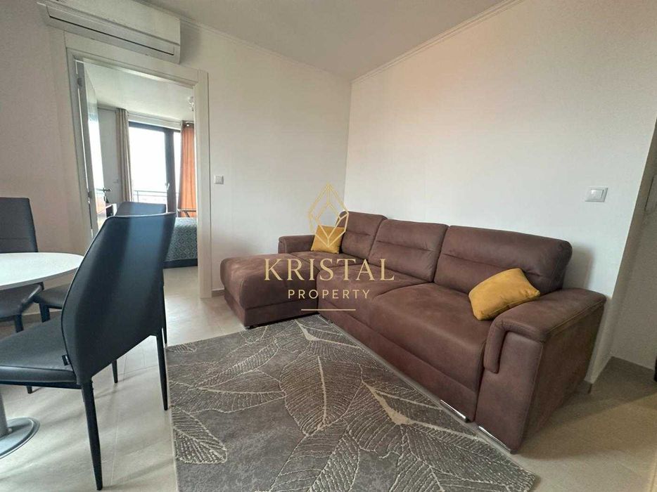 Продава се Двустаен апартамент в Свети Влас - 47 кв.м за 2724 €/кв.м - Снимка #1