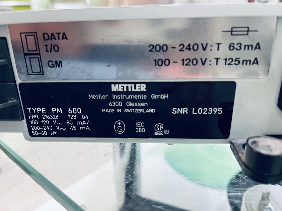 Cantar analitic bijuterie Mettler PM600 balanta Elvetia