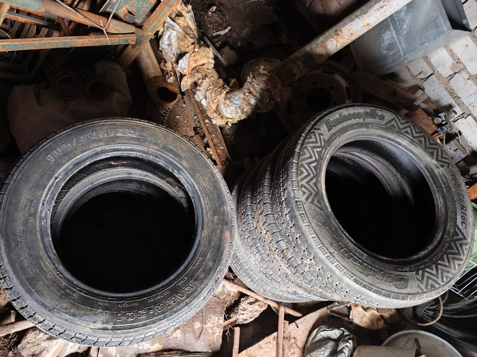 Продам шины всесезонные на газель