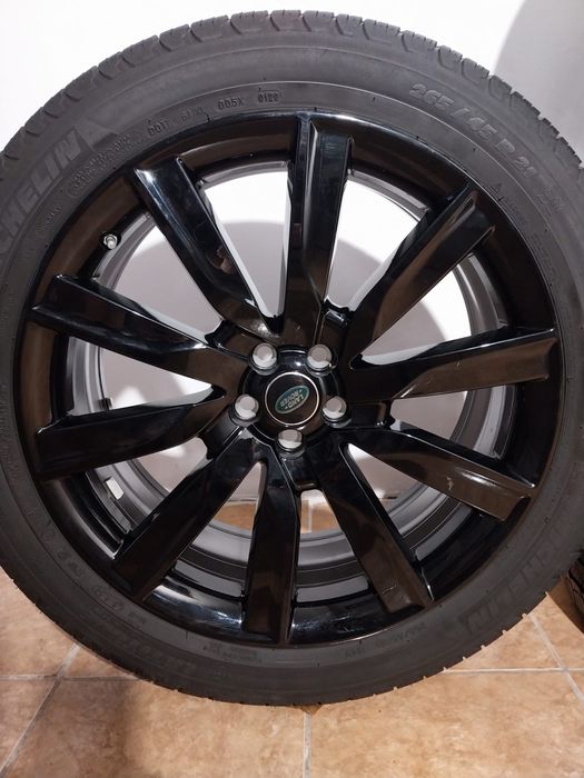 Jante Range Rover Velar pe 21
