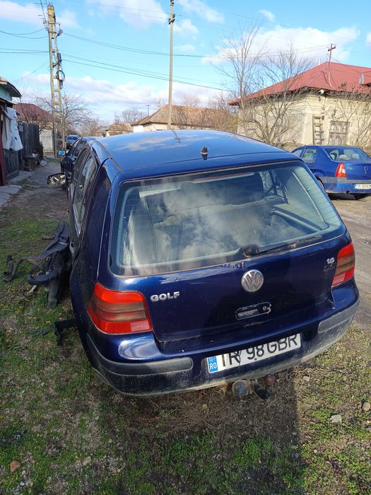 Vând piese de golf4