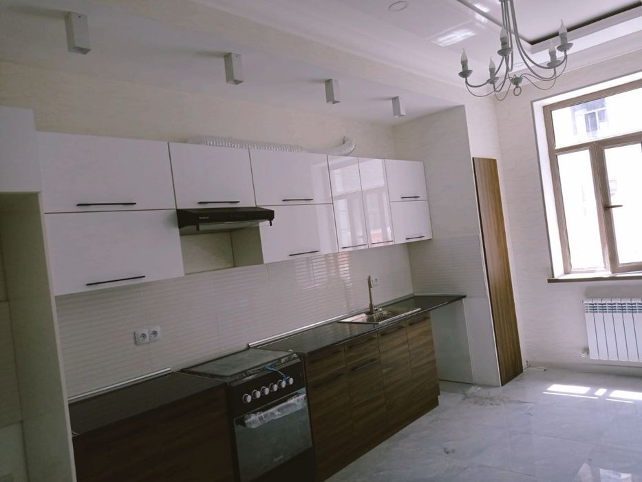 Новостройка метро Буюк Ипак Йули 2/0/5 С Ремонтом