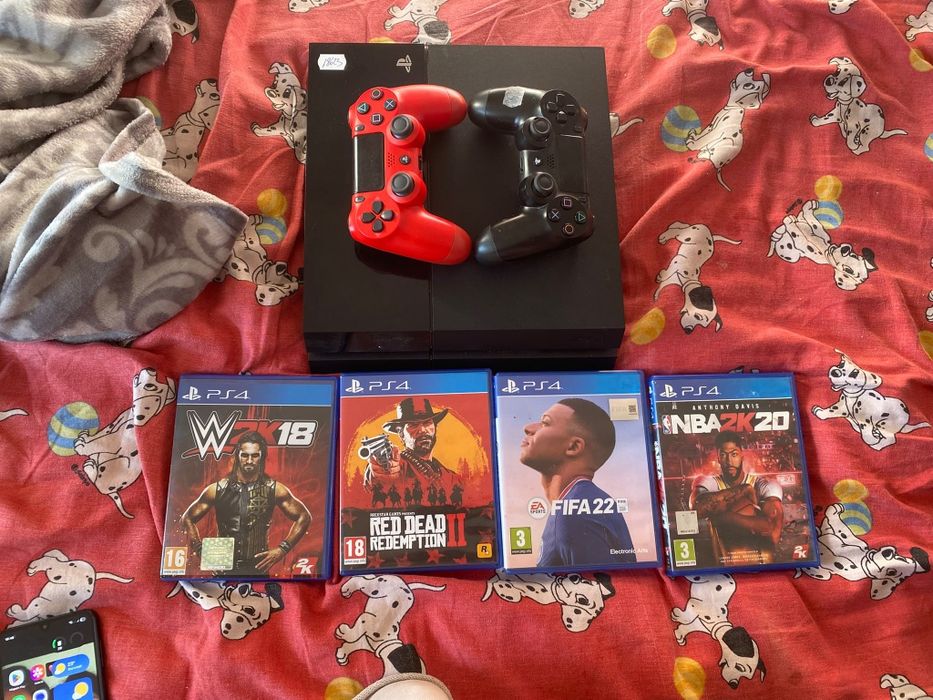 PS 4 de vânzare.