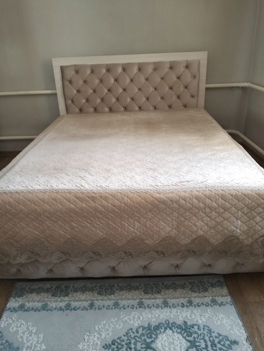 Срочно продам спальный гарнитур