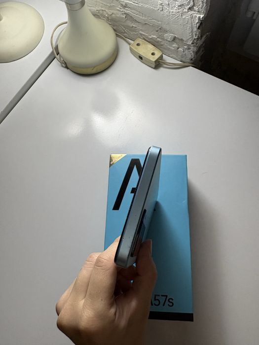 Продам или обменяю Oppo A57s 128гб