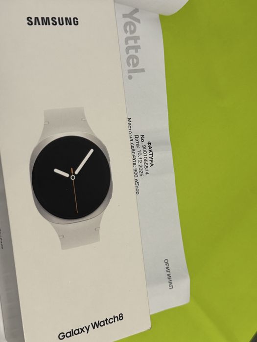 ЗАПЕЧАТАН 40mm Samsung watch 8 Yettel Гаранция 2027 Silver