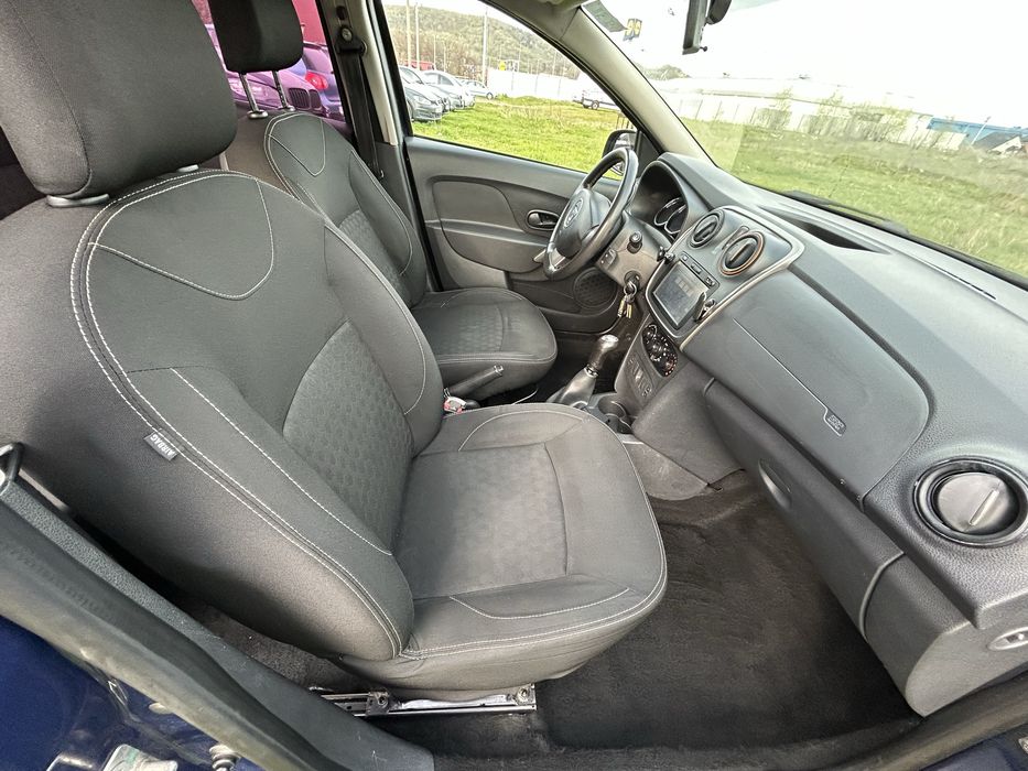 Vand Dacia Logan