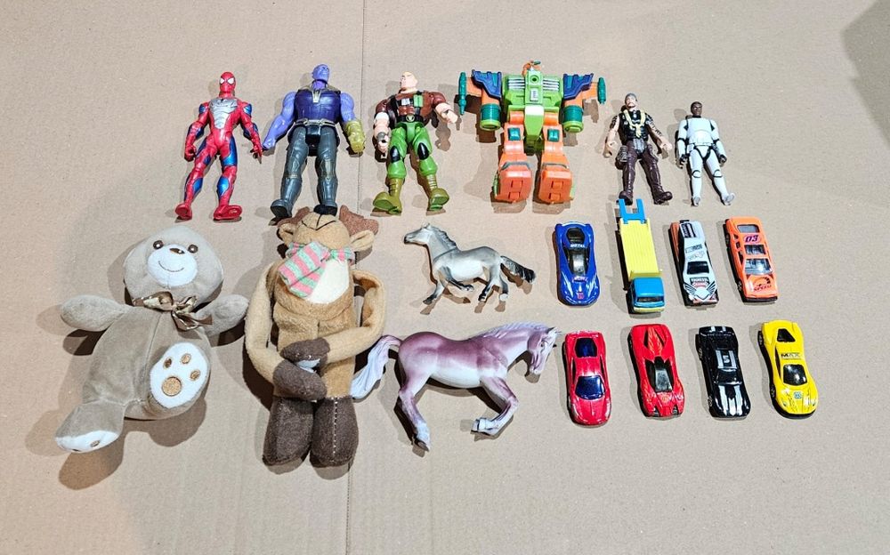 Lot diverse jucarii