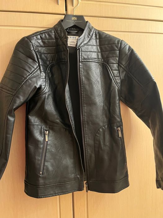 DEFACTO  - kids fashion - еко кожа яке 15 лв.