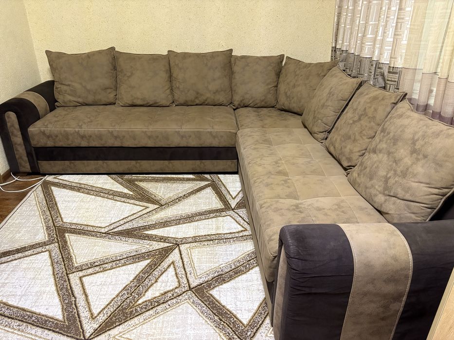 Продается диван уголок+кровать
