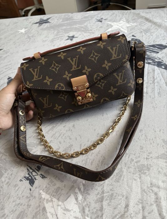 Geanta Louis Vuitton