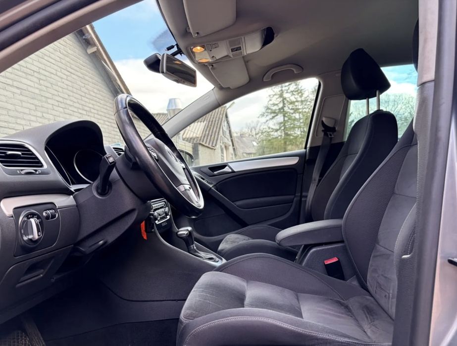 VOLKSWAGEN Golf 2010 — imagine 6