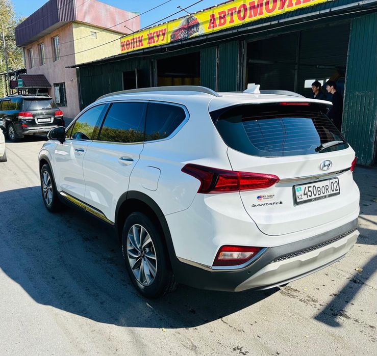 Hyundai Santa Fe 2020г.