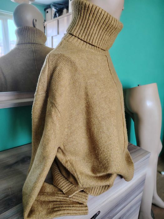 Зимни пуловери размер М