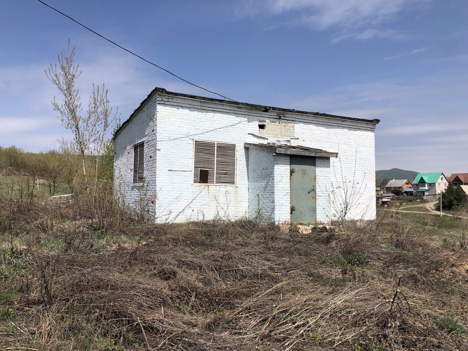 Продам здание бывшего магазина