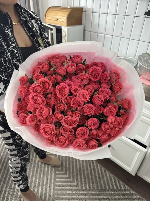 Цветы букет розы свежий