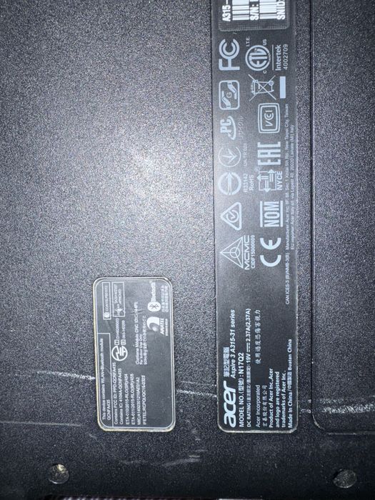 Leptop Acer Aspire 3