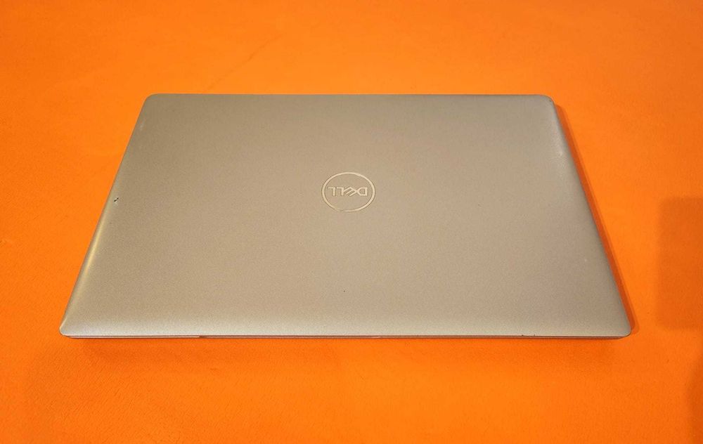 Model Nou Dell Latitude 5540 i5 1335U 16Gb Display 15.6 baterie 8 ore