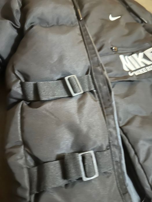 Nike мъжко яке М-размер