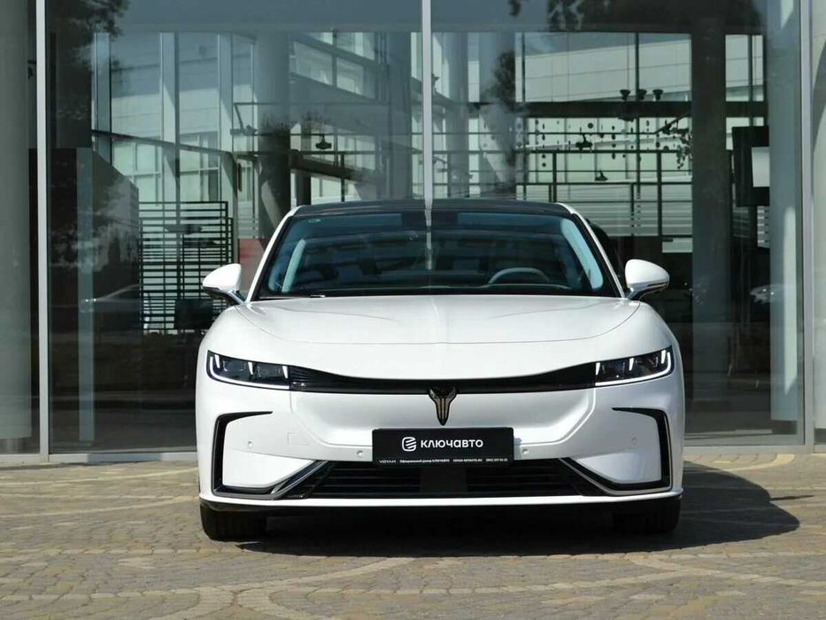 Voyah Passion EV full