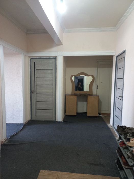 4 xonali uy sotiladi