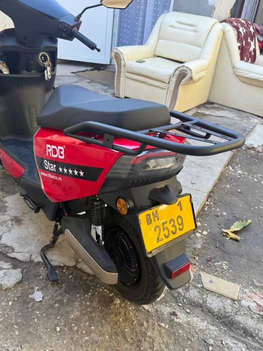 Scuter electric